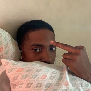 Meet your Posher, Julien